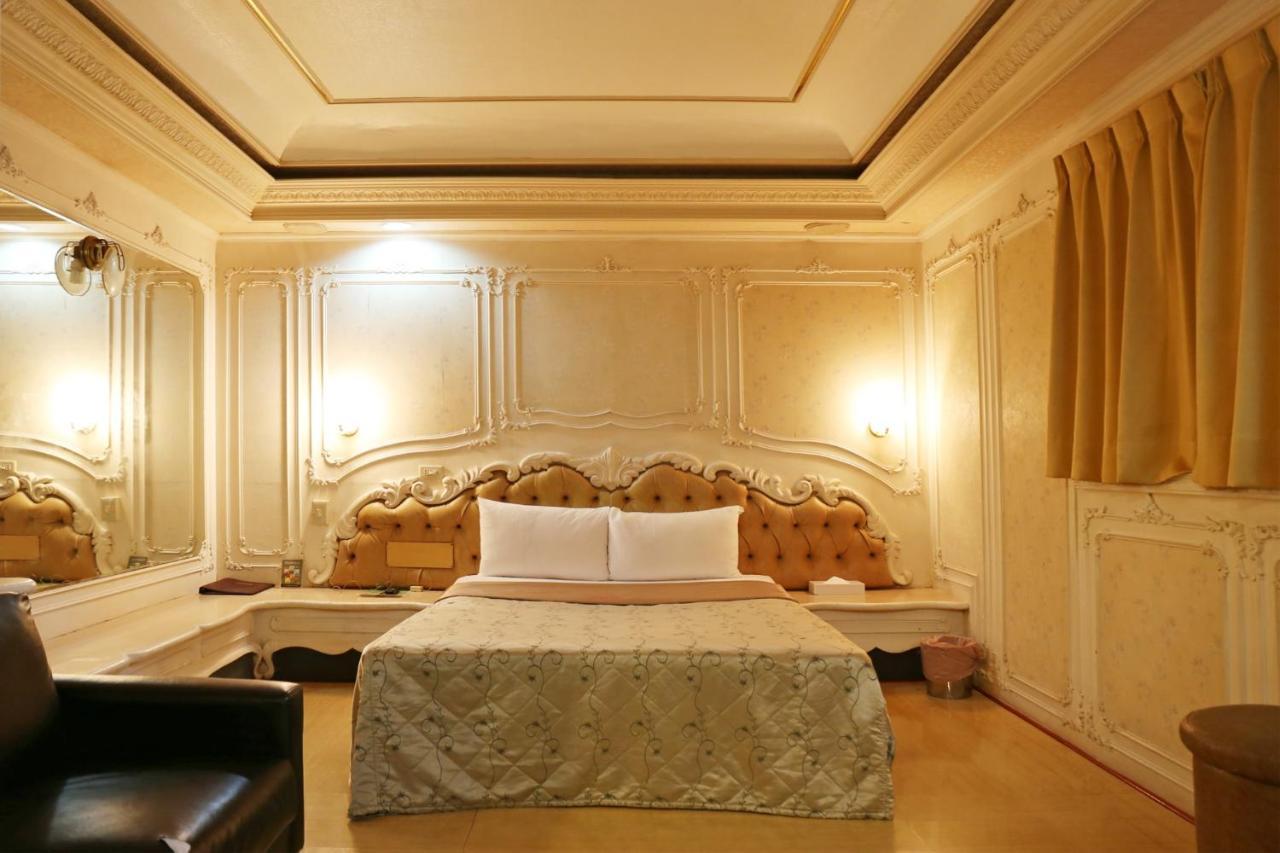 Persimmon Hotel Hsinchu City Exterior photo