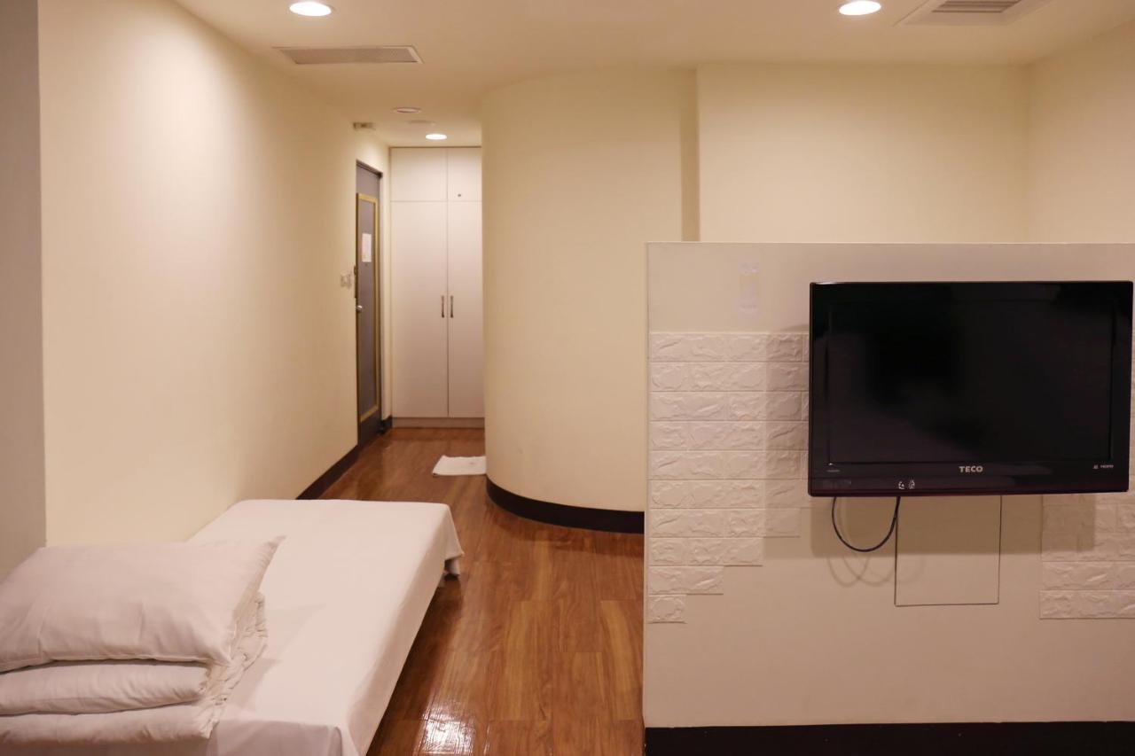 Persimmon Hotel Hsinchu City Exterior photo